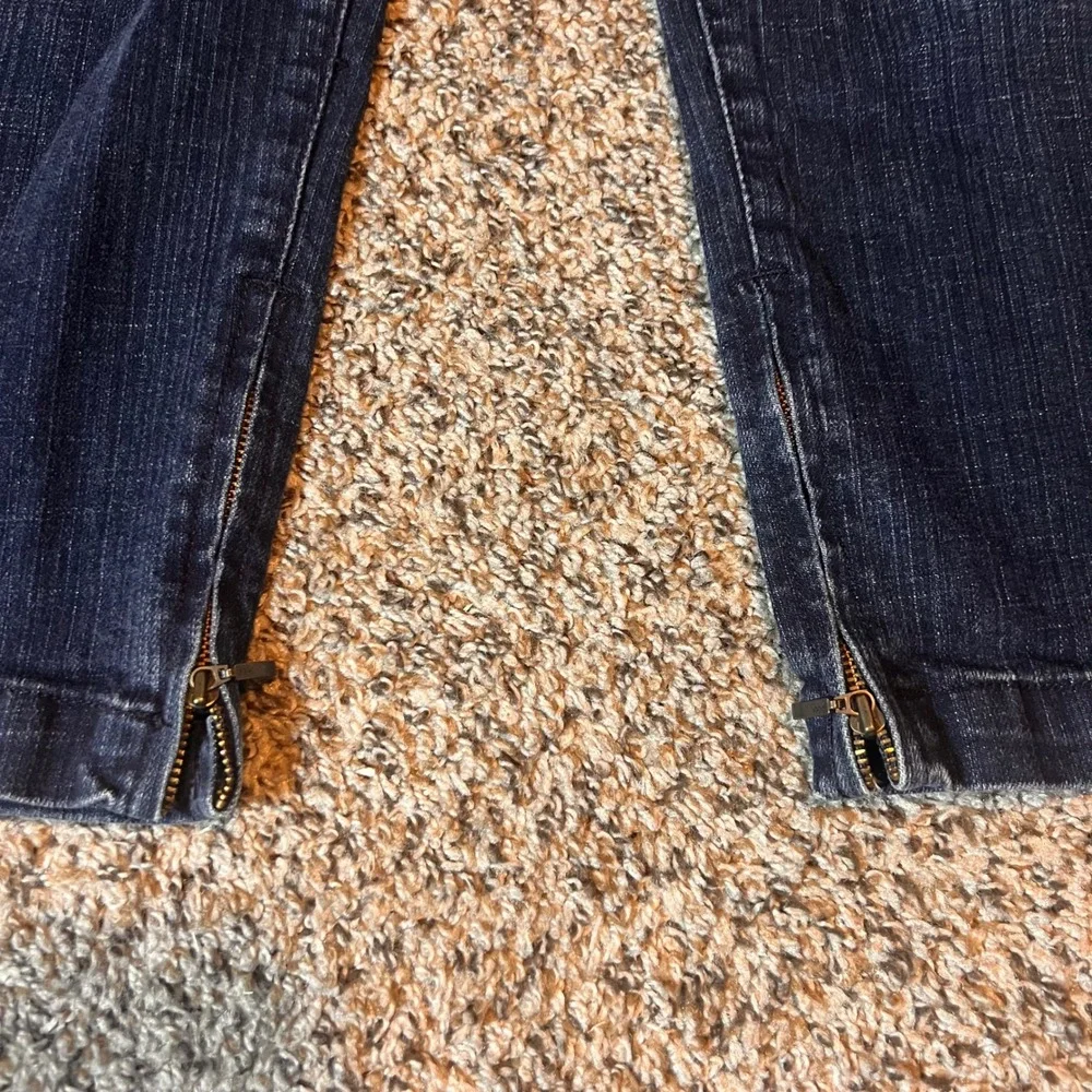 Lucky Brand pattern leg